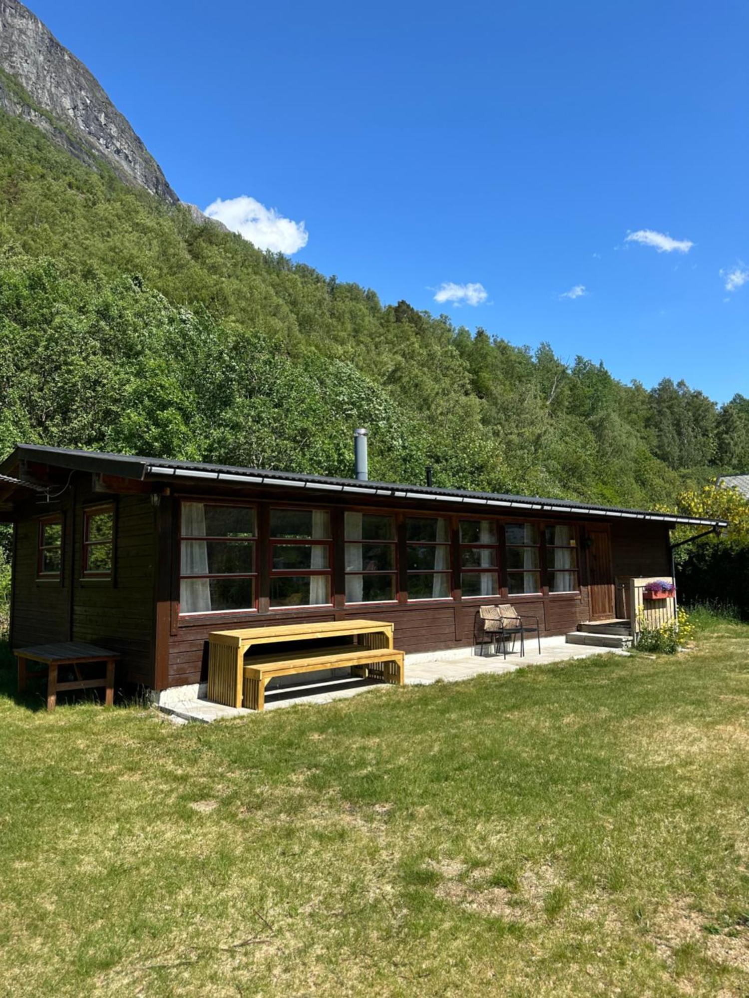 Vollsnes Feriehus Villa Hjelle Exterior foto